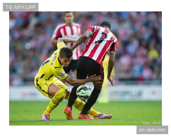 西汉姆联对阵桑德兰，保级六分战悬念重重